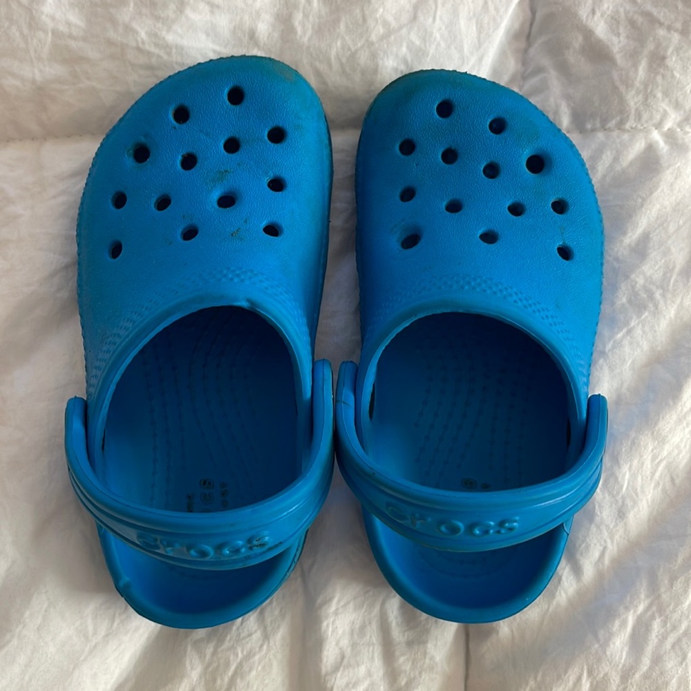Crocs children’s size 8 toddler